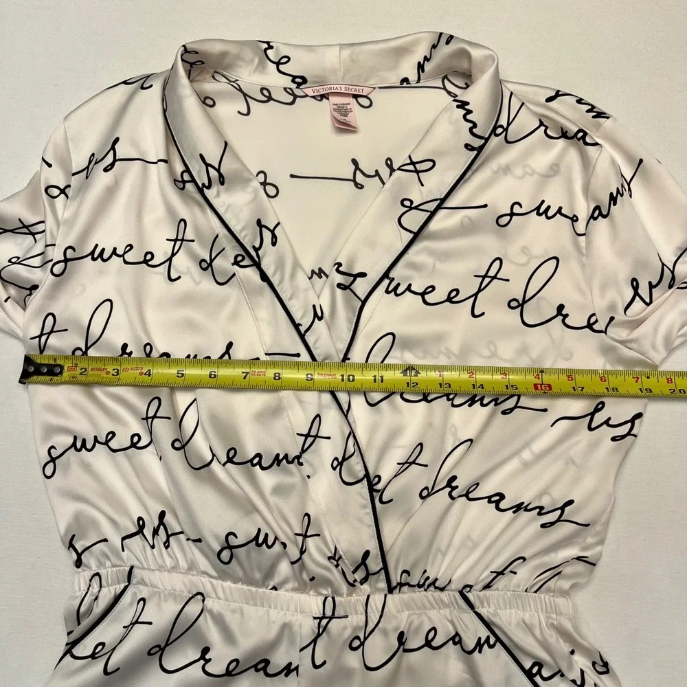 Victoria's Secret White Satin Script Print Pajama Romper Sleepwear Size‎ M